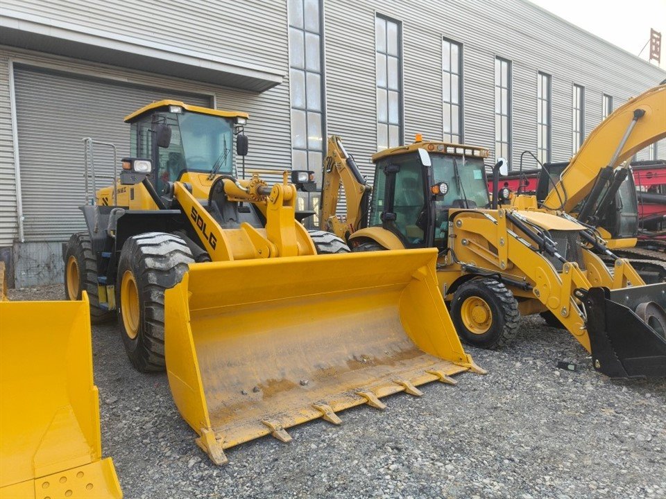 Heavy-Duty Wheel Loader factory